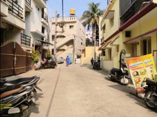 House for sale in Bangalore North, Cox Town - Bangalore