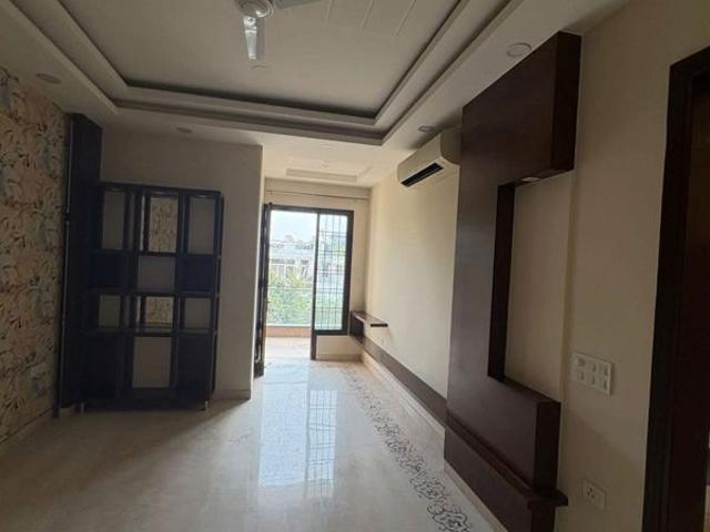 House for sale in Hariana