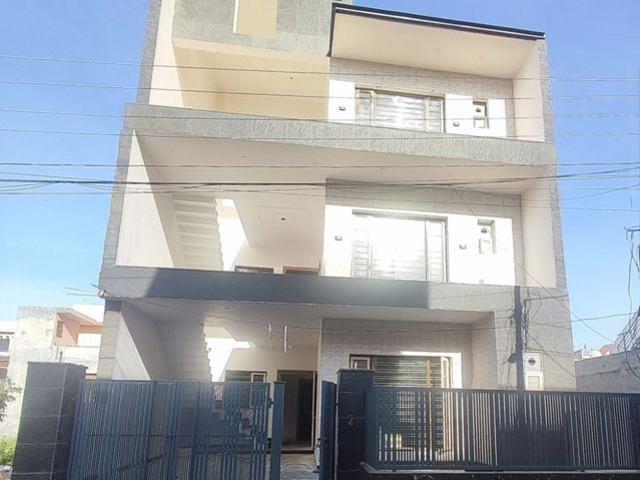 Villa for sale in Sector 127, Kharar