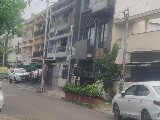 House for sale in Ward 15, Chandigarh