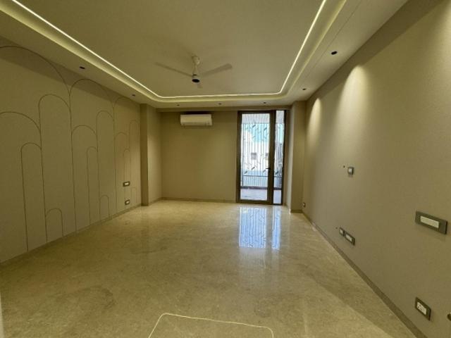 Villa for sale in Deri