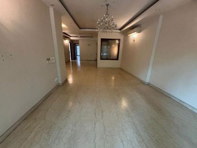 Villa for sale in Moti Bagh, Delhi