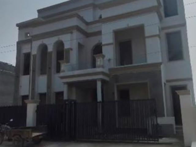 House for sale in Kharar, Sahibzada Ajit Singh Nagar