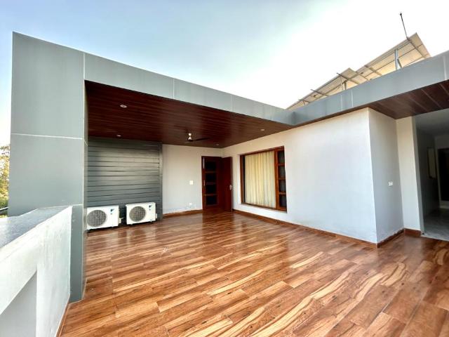 House for sale in Naraingarh, Sahibzada Ajit Singh Nagar