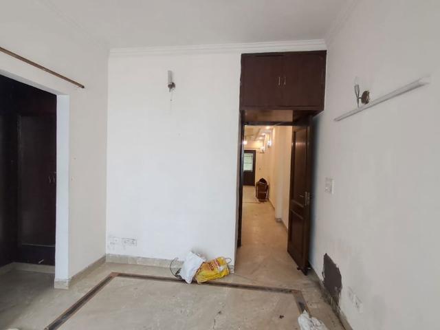 Villa for sale in DLF Phase 3-U Block, Gurugram