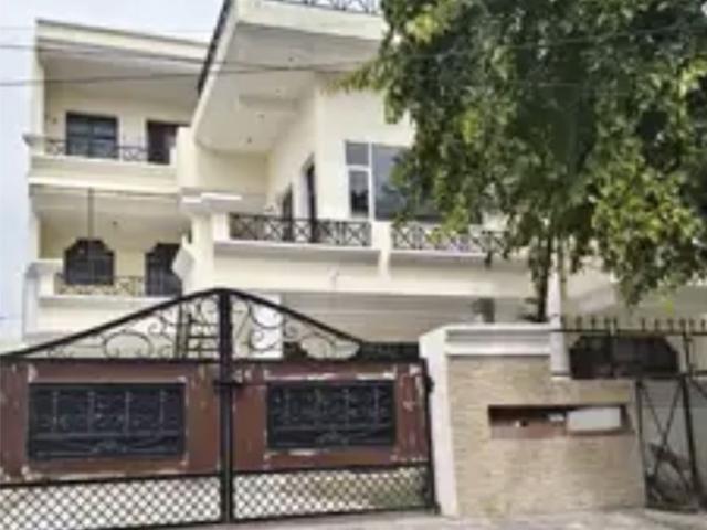 House for sale in Sector 15, Faridabad