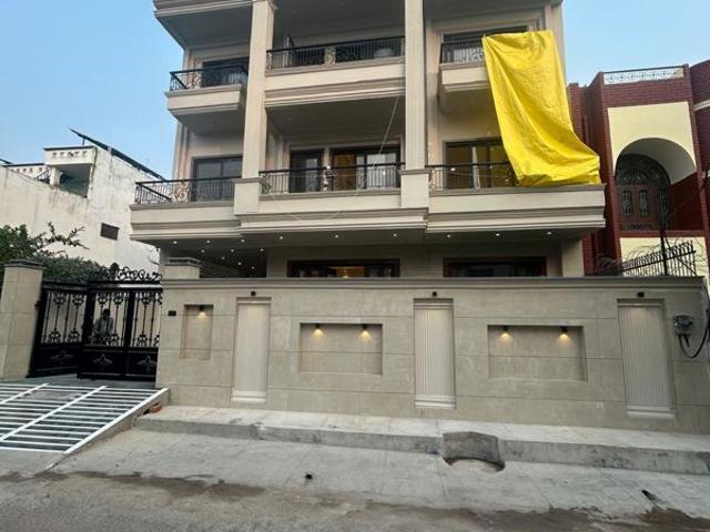 Villa for sale in Vibhuti Khand, Lucknow