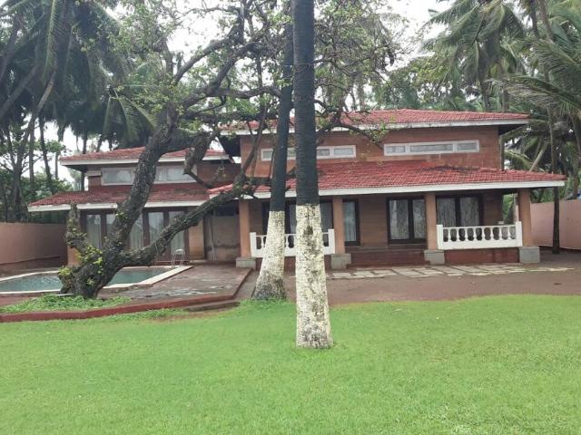 Villa for sale in Marve, Mumbai Suburban District