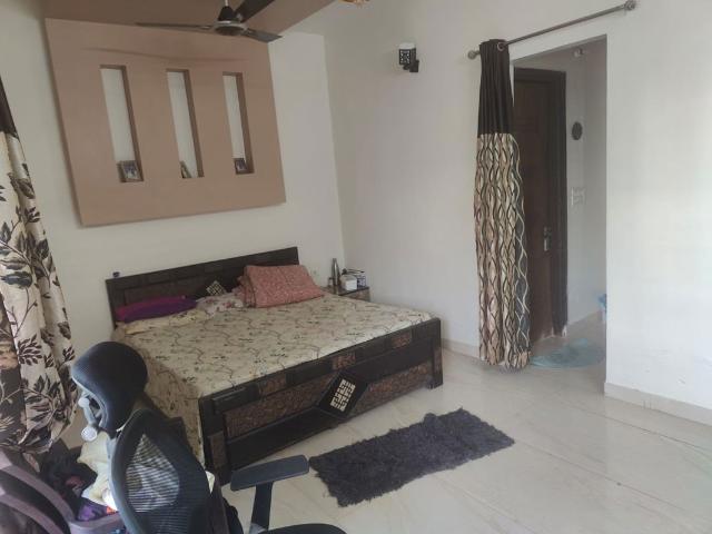 House for sale in Hariana