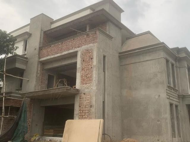 Villa for sale in Central Delhi, Deri