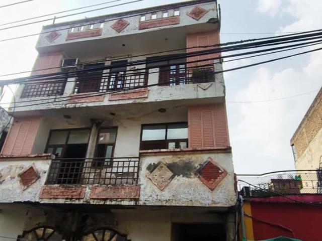 Flat for sale in Loni, Ghaziabad