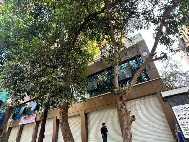 Flat for sale in Mahavir Nagar, Mumbai Suburban District