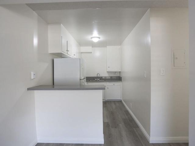 Apartment for rent in Canoga Park, California