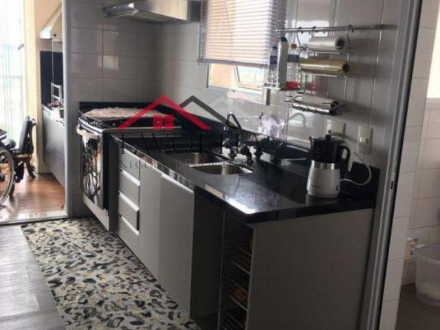 Apartamento venda em Região Imediata de São Paulo, Região Metropolitana de São Paulo