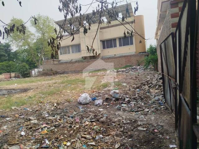 Property for sale in Peshawar, North West Frontier Province