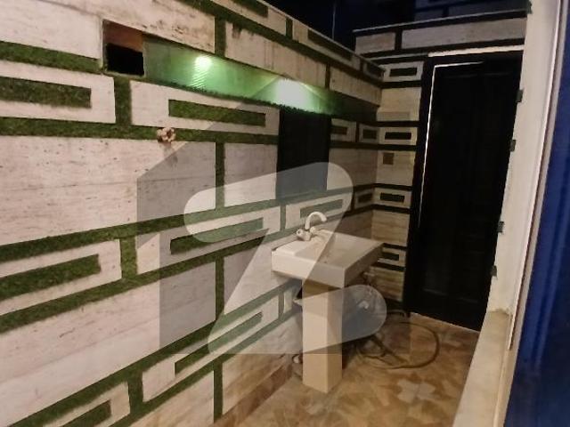 House for sale in Faisalabad, Islamabad Capital Territory