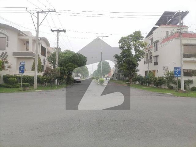 Property for sale in Faisalabad, Islamabad Capital Territory