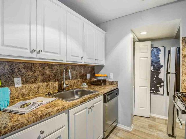 Apartment for rent in Mecklenburg, North Carolina