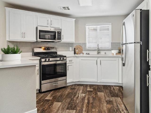 Apartment for rent in Moreno Valley, California