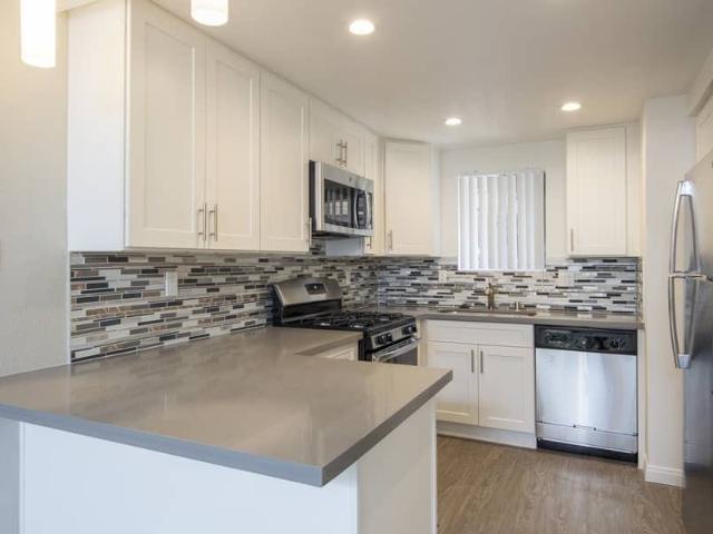 Apartment for rent in Santa Ana, California