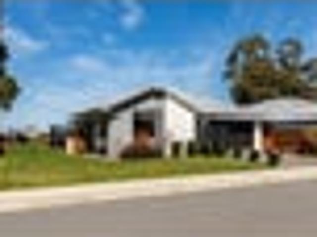 House for sale in Ravenswood, Woodend