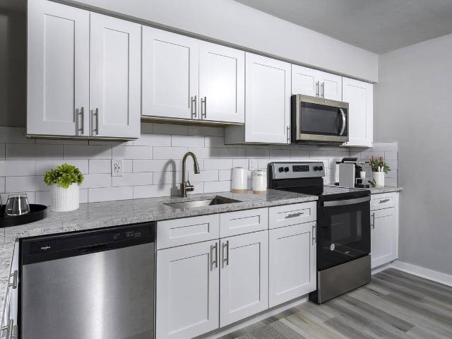 Apartment for rent in Glenwood Park, Norfolk