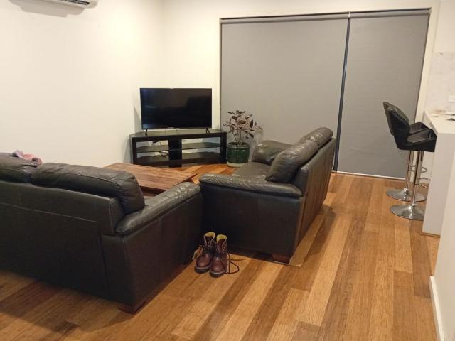 Room for rent in Reservoir, Melbourne