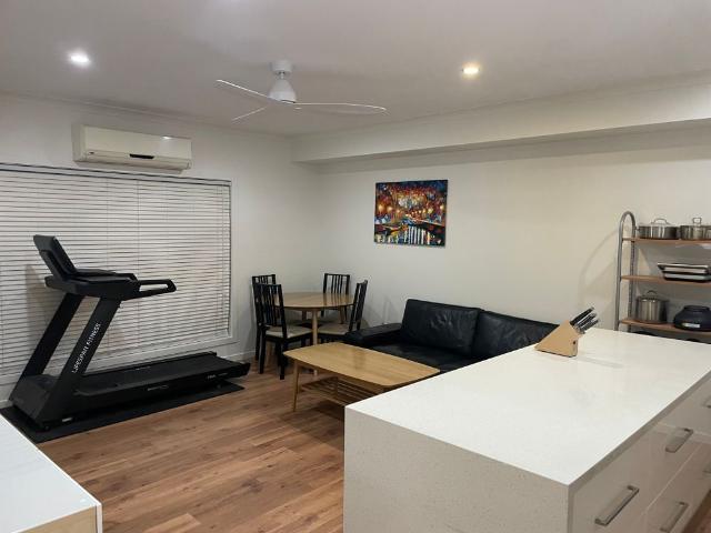 Room for rent in Camerons Creek, Victoria