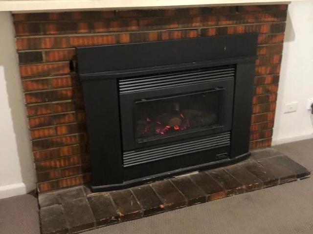 Room for rent in Camerons Creek, Victoria