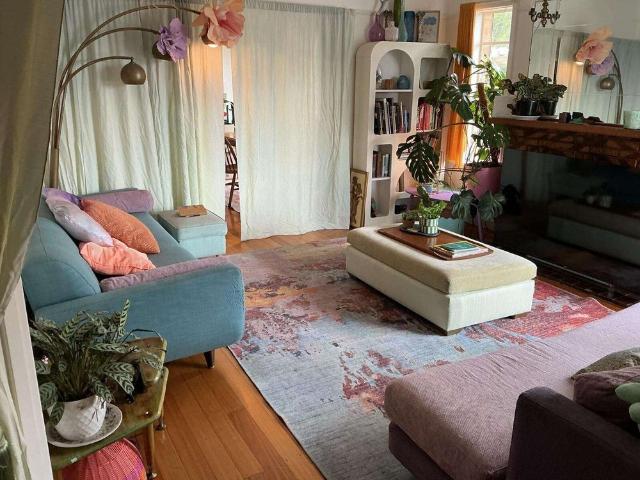Room for rent in Camerons Creek, Victoria