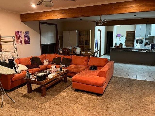 Room for rent in Camerons Creek, Victoria