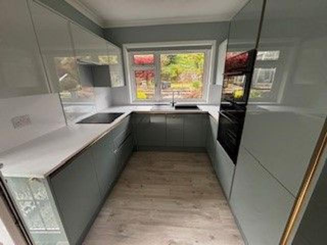 Apartment for rent in Staddiscombe, Mount Wise