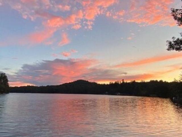 House for sale in Weare, Hillsborough County