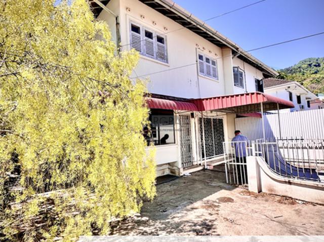 House for sale in Ayer Itam