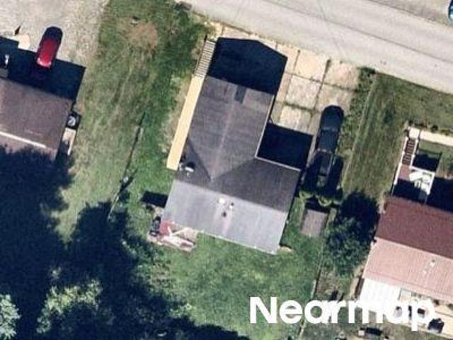 House for sale in Paulton, Washington Township
