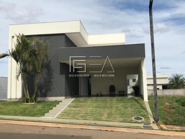 Casa venda em Região Geográfica Imediata de Águas Lindas de Goiás, Região Integrada de Desenvolvimento do Distrito Federal e Entorno