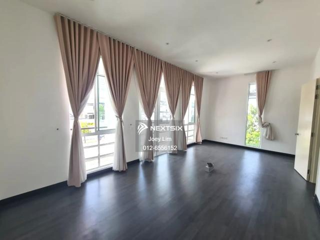 Residential House for sale in Kajang, Langat