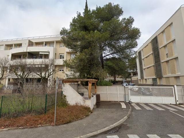 Appartement location à Arrondissement de Toulon, La Londe-les-maures