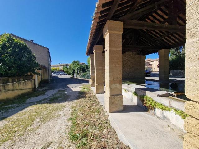 Maison vente à Sérignan-du-comtat, Principauté de Monaco