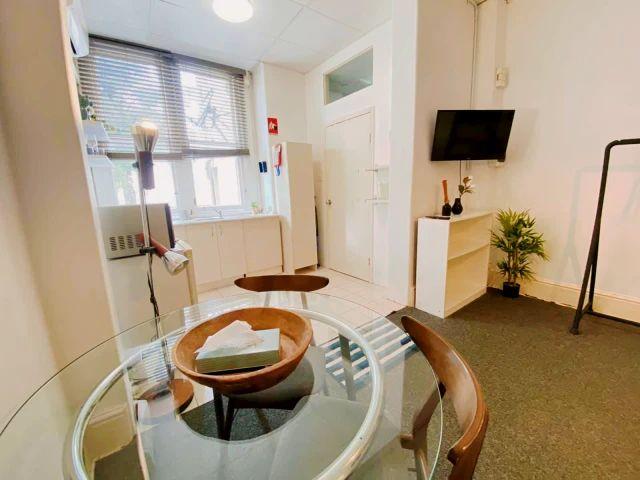 Granny Flat for rent in Sydney, New South Wales