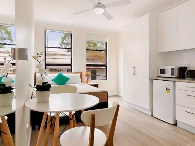 Granny Flat for rent in Sydney, New South Wales