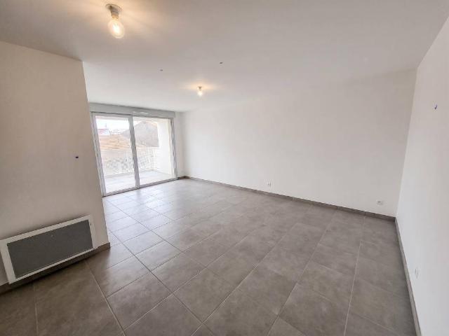 Appartement location à Montblanc, Hérault