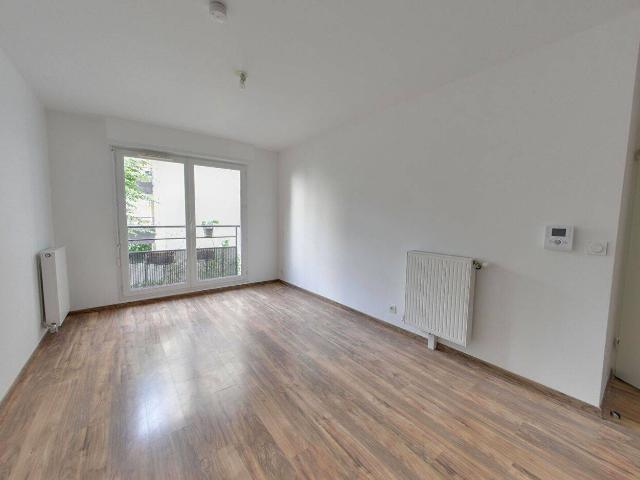 Studio location à Racinay, Rambouillet