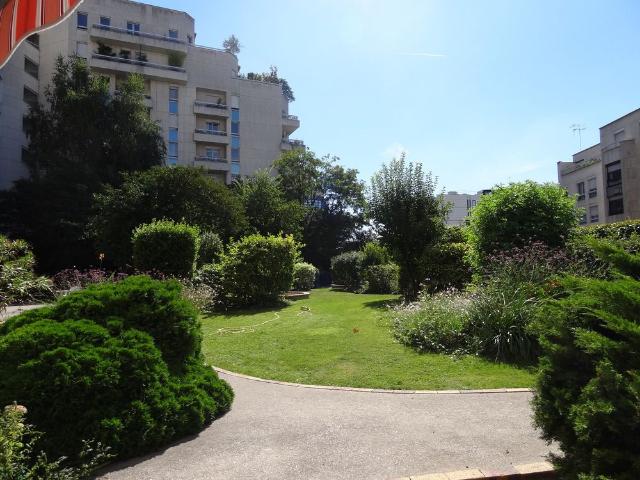 Appartement location à Courbevoie, Quartier Cœur de Ville