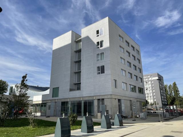 Studio location à Rennes, Centre