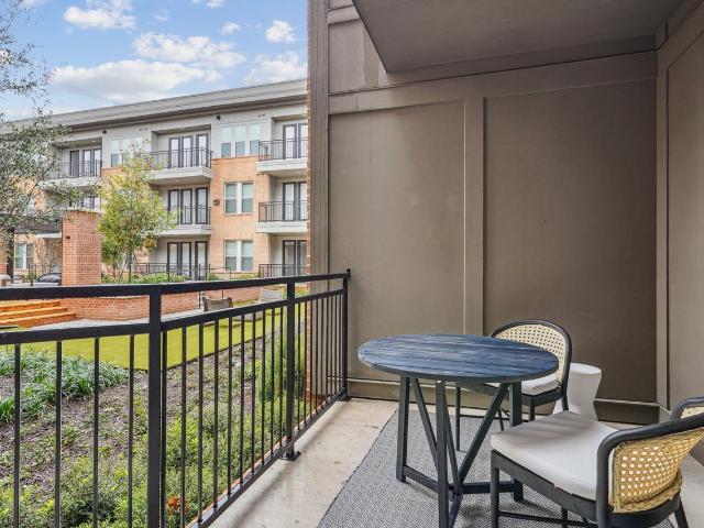 Apartment for rent in Fairview Town Center, Fairview