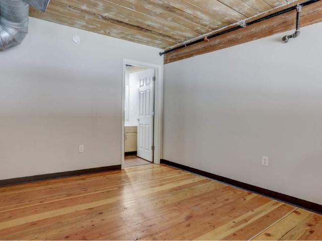 Apartment for rent in Forestdale, Rhode Island