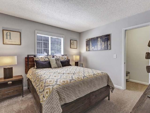 Apartment for rent in Mecklenburg, North Carolina