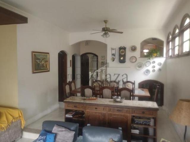 Casa venda em Jardim Siesta, Jacareí