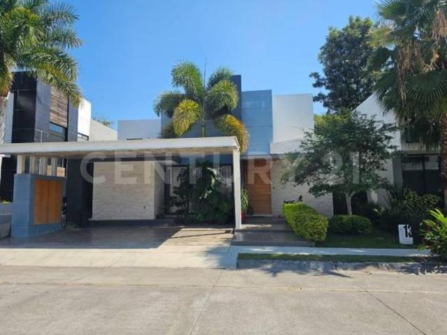 Casa En Condominio en venta en Colima